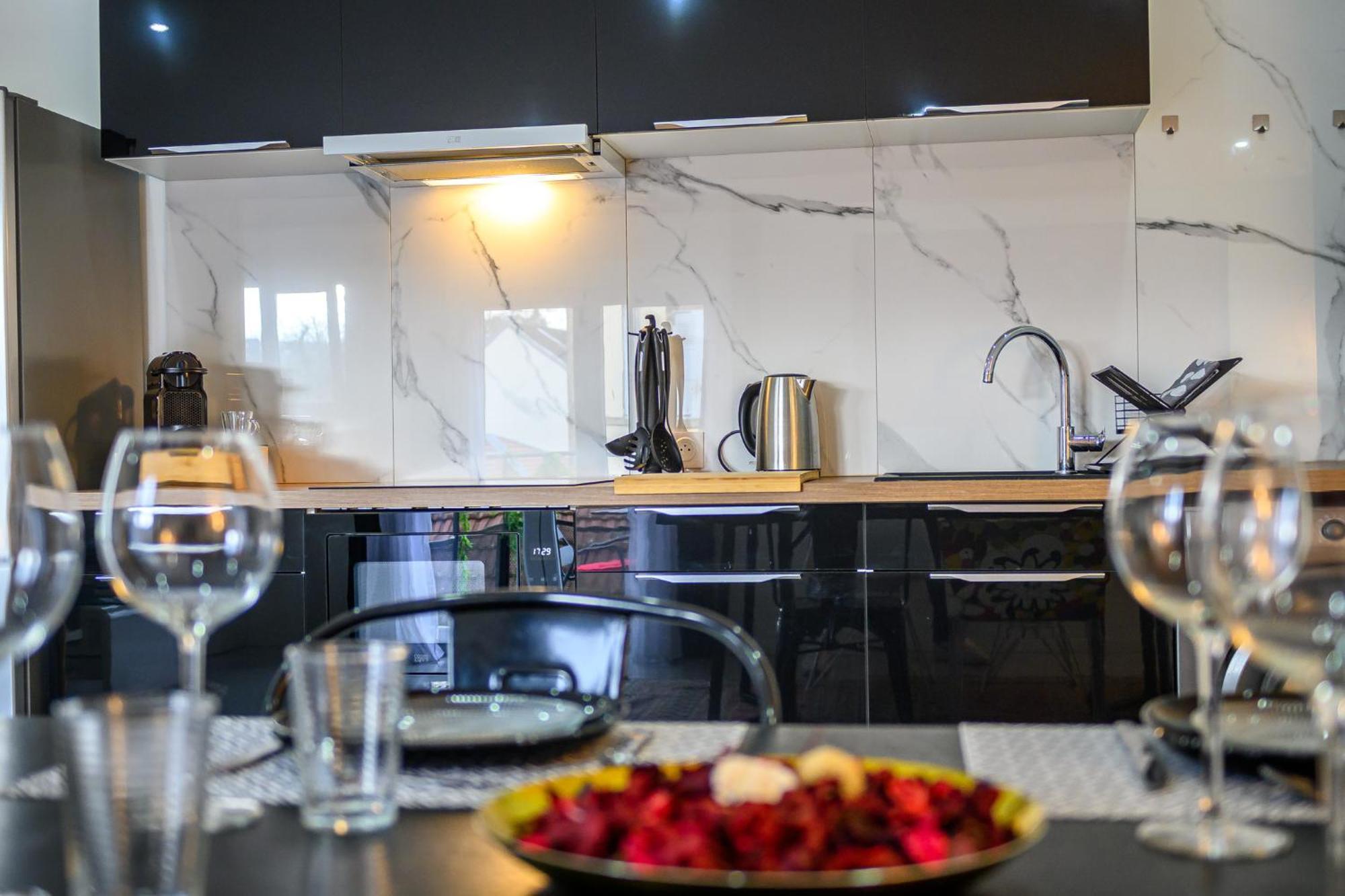 Le Charles Apartment Montbeliard Ngoại thất bức ảnh