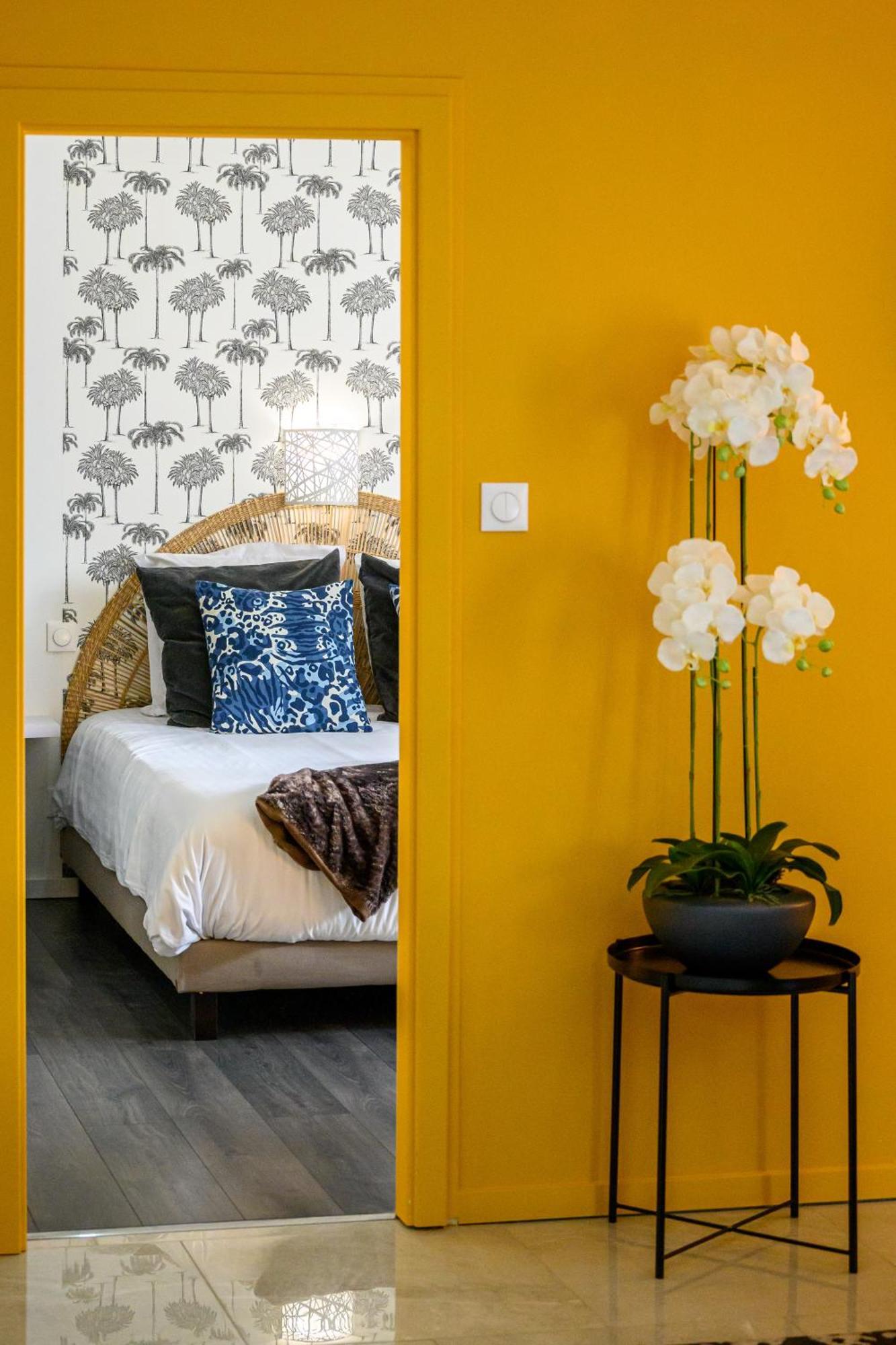 Le Charles Apartment Montbeliard Ngoại thất bức ảnh